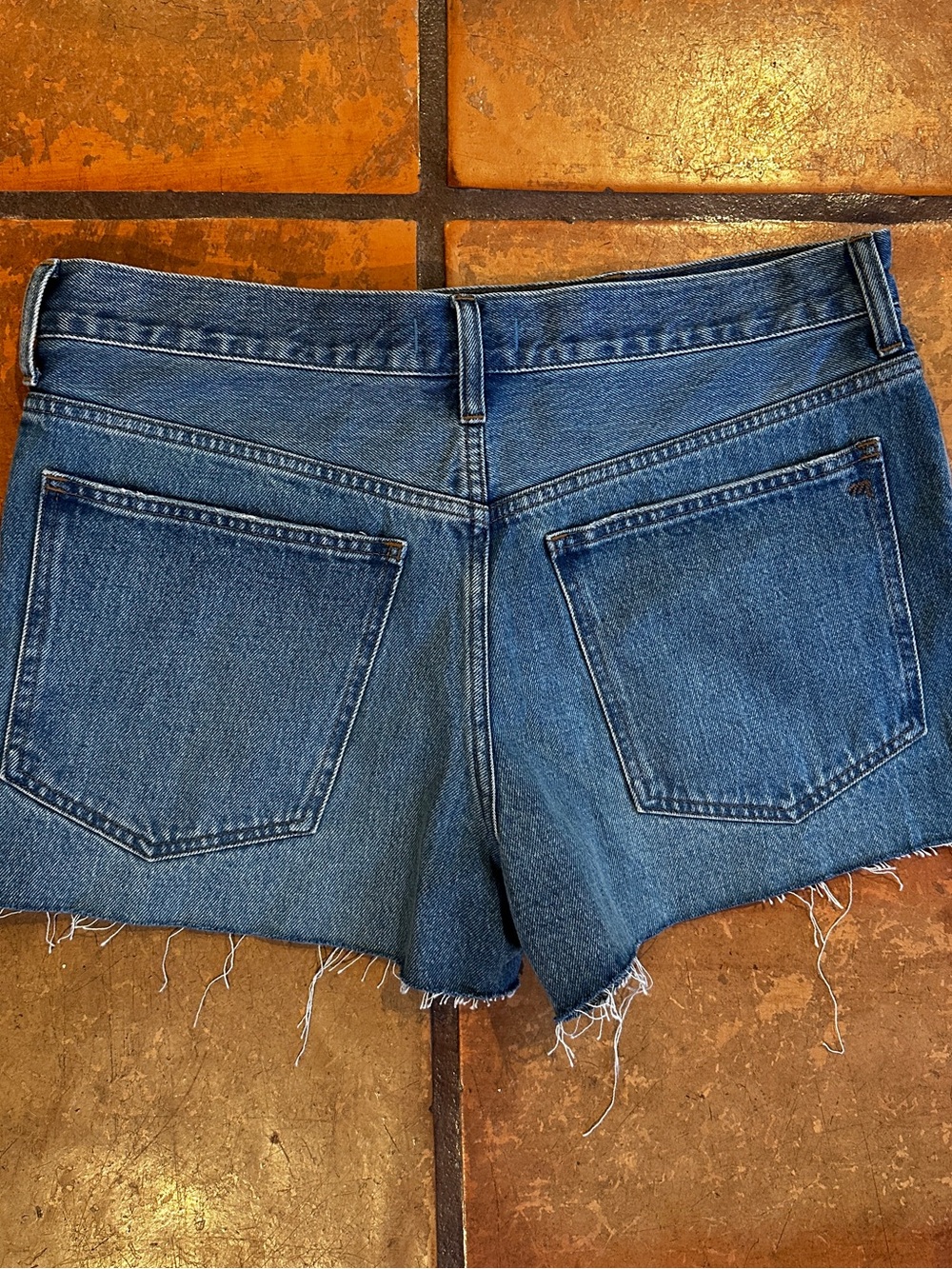 Madewell Jean Shorts - Picture 4 of 4